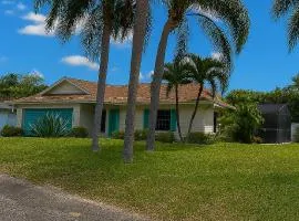 Near IMG! Beaches & Heated Pool Games Relax & Enjoy