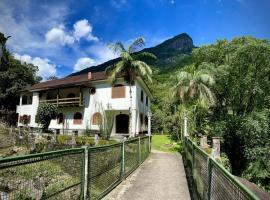 Fazenda Colomi - Hospedagem Ecológica em Guapimim, hotelli kohteessa Guapimirim