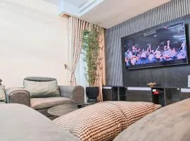 4 bed duplex in prime location