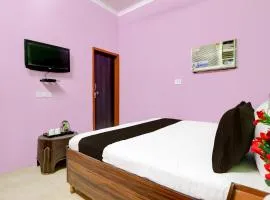 Radhika hotel