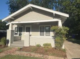 Lahoma Bungalow