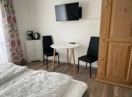 Privatzimmer im Hotel am Pfahl
