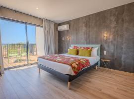 H&ocirc;tel Casa Matteu, hotel que acepta mascotas en Afa