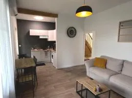 Elégant T2 au calme avec terrasse et climatisation