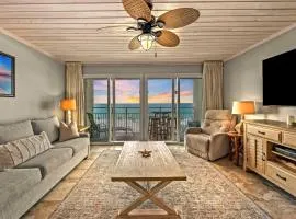 Deja View Beachfront Sunrise Beach Svc Included