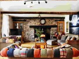 Onnen Fawr Farmhouse
