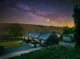 Sycamore Tree Barn