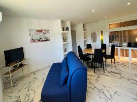 T3 tout confort avec parking privé & climatisation, hotel en Decazeville