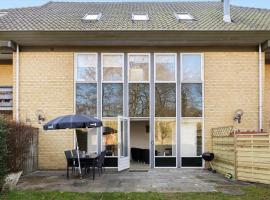 6626-Allinge-Strandgade-48-Lejl-2, hotel en Allinge