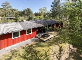 1512-Aakirkeby-Bjaelkeasen-3