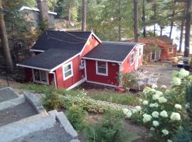 CanaanLand, hotel en Littleton