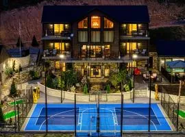 Alpine Splash - Luxury - Private indoor pool, theatergaming, large yard, Pond, Basketball court!!!