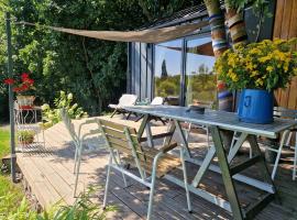 Meadowhouse, tented camp en Modra