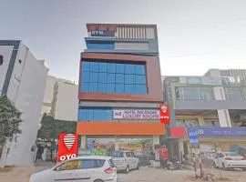 Hotel O SKS Grand Luxury Rooms near by Nagole x Road and Bandlaguda