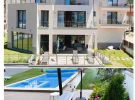 The Hillside Villa
