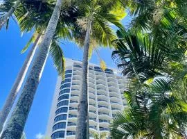 Boutique Ocean View Studio with King Bed & Spa