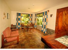 Casita Amapola, hotel in Tilarán