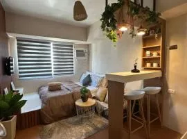 Balik Payaw Cozy Studio in Avida Towers Atria Iloilo City