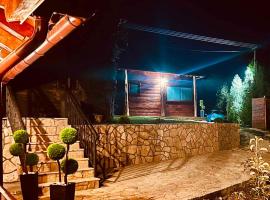 Etno selo EKO POGLEDI, ξενοδοχείο σε Požega