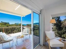 Orana Coastal Retreat