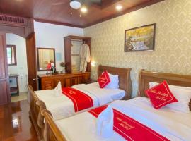 Villa Sirikili Namkhan River View, khách sạn ở Luang Prabang