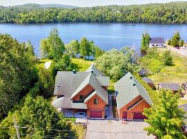 Le Grandes-Piles navigable river spa and ski, Hotel in Grandes-Piles