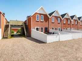 5 person holiday home in R&oslash;m&oslash;-By Traum, acomoda&ccedil;&atilde;o com cozinha em S&oslash;nderby