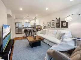 Green Lake 3BR Retreat Rare Large Garage