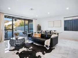 Modern house 2 story 4brs 3bath