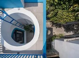 La Holly Home