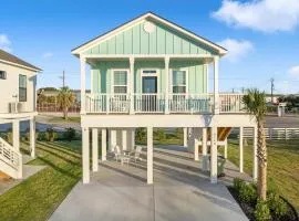 One Bedroom Villa Walk to Beach