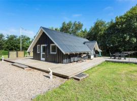 LF12017-Spottrup-Albaekparken-144, hotel u gradu Spottrup