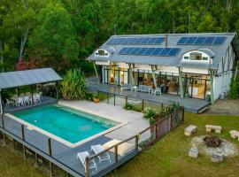 The Farm on Razorback Ridge、モントビルのホテル