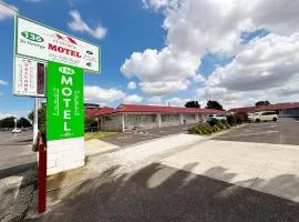 136 St George Motel
