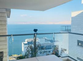 דירת נופש מול הכנרת, place to stay in Tiberias