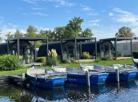 Camping Kleine Belterwijde, Pod, Tiny House aan het water