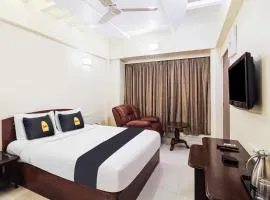 Townhouse OAK Hotel Shubhangan Near Juhu Beach