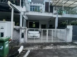 Homestay Pohon Rendang