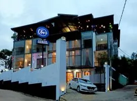 Hotel Grand Utopia