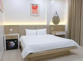 RAW Hostel - Ha Giang Loop Tour & Motorbikes Rental