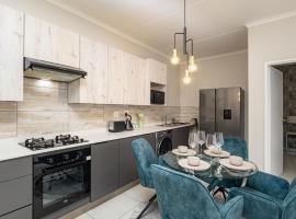 Reece Luxury Midrand Suite, khách sạn ở Midrand