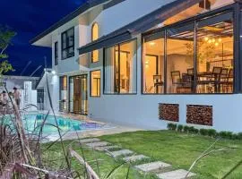 Private Pool Villa Chiang Mai 4BR Luxury Stay Near Airport