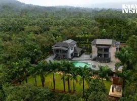 StayVista at Isolaire with Bonfire, Infinity Pool