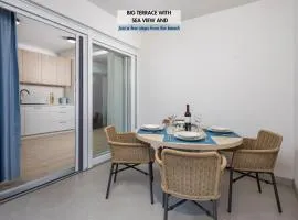 Angelika's white blue holiday home