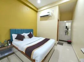 Varanasi Hotel Kashi Heaven Premium Near Baba Vishwanath Temple & Ganga Ghat - Spacious Spotless Rooms With Wi-fi Facility #Parking And Excellent Customer Service - Best Hotel In Varanasi - Book Now