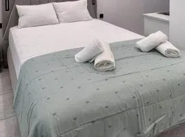 Hera Luxury Suite by Zeus Suites