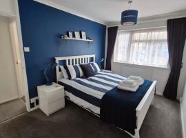 Seaside House Broadstairs by the Beach with Parking, hotel en Broadstairs