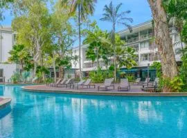 Drift Beachfront Resort Suite 4302