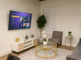 1BR Gym and Parking - On Rvrwalk - Pet-friendly