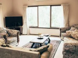 Treetops Chalet